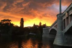 Prag-Moldau-in-der-Abendsonne